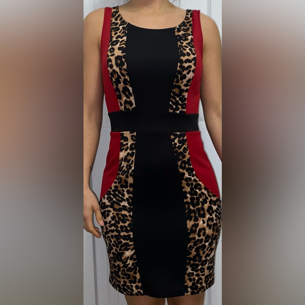 Mystic Red and Leopard Print Pencil Skirt